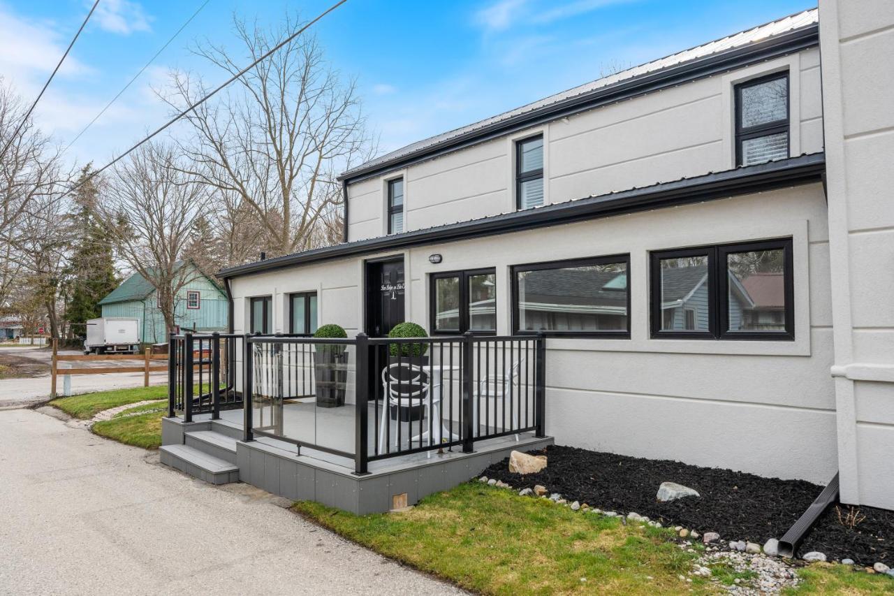Luxe Lodges On Lake Erie 포트 도버 외부 사진