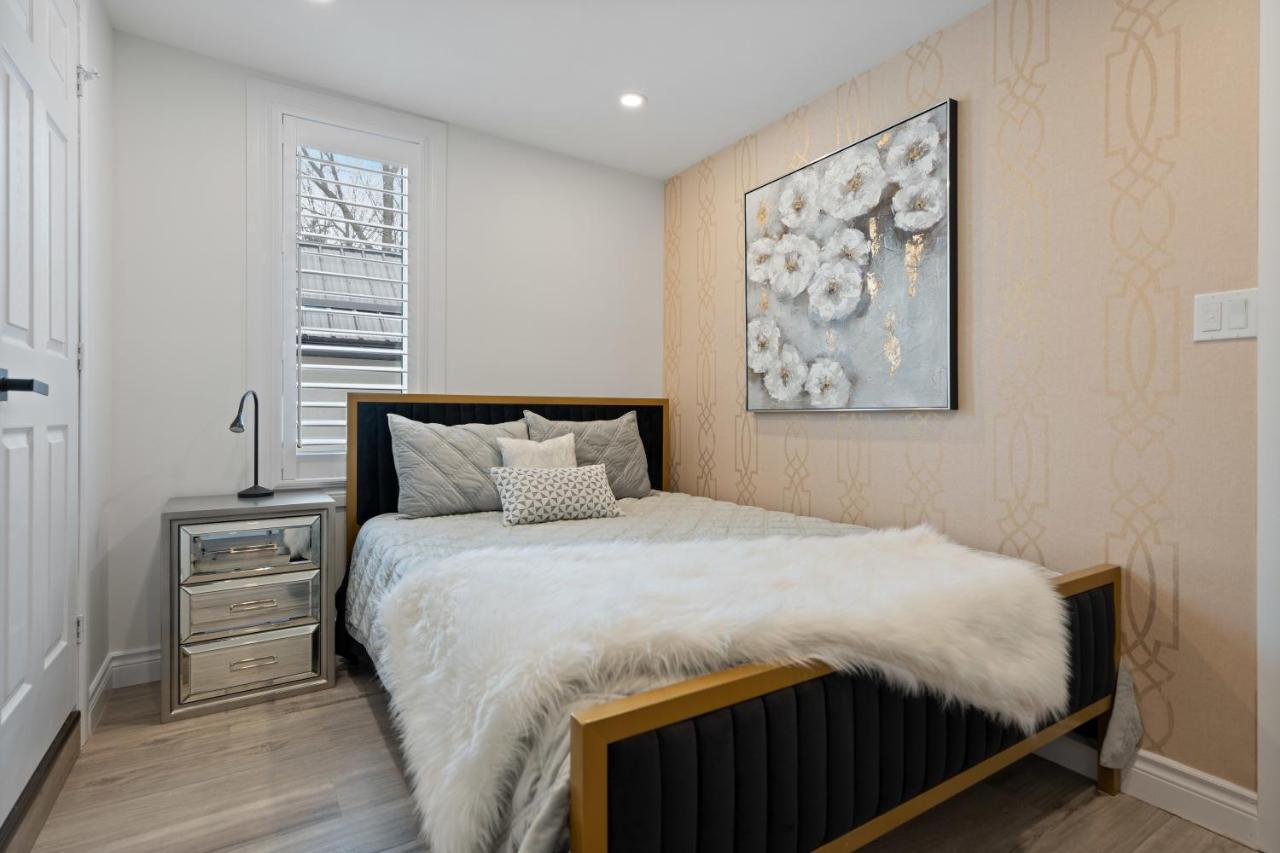Luxe Lodges On Lake Erie 포트 도버 외부 사진
